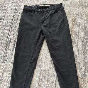 Men’s Banana Republic Traveler Jean 33x30